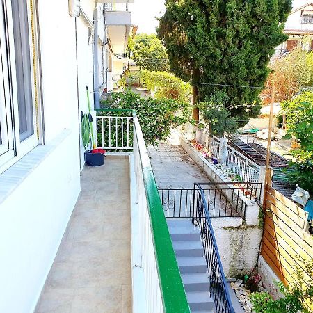 Nea Kallikrateia Cozy & Cool Apartment N1 30M From Sea מראה חיצוני תמונה